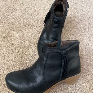 Dansko Leather ankle boot